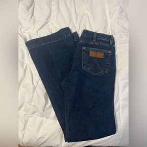 Wrangler - Women's Retro Premium Jean High Rise Trouser in "Ellery"